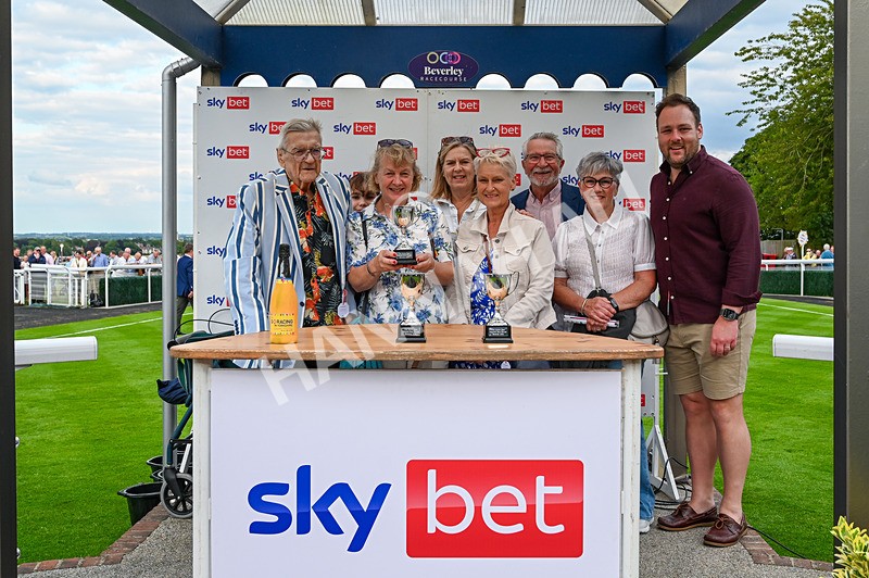 220724-Race 2-Refuge-5158 - Race 2