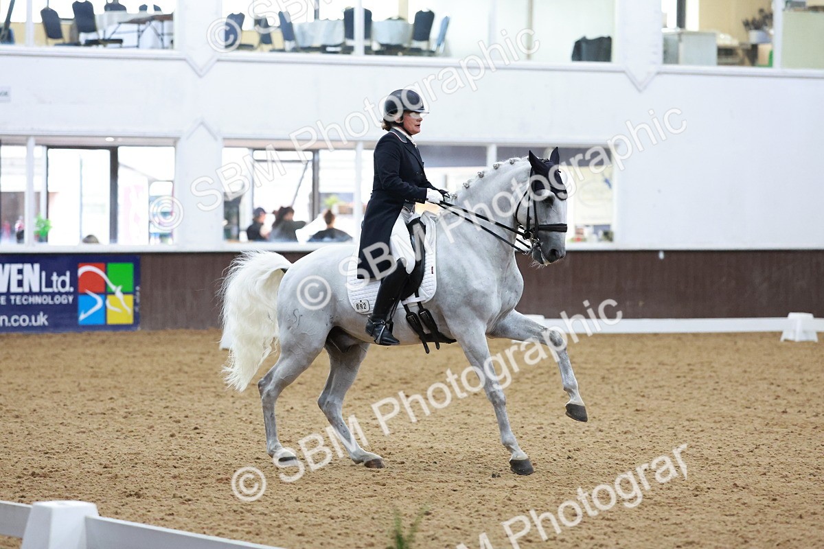 SBM_021590 - Class 14 - FEI Grand Prix - 18.52-19.37