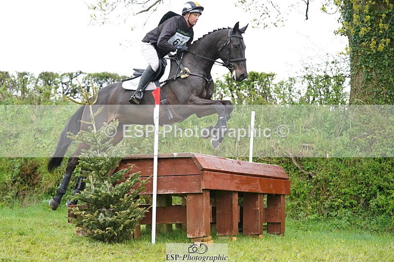 250418-110048-01818 - 061-Gubby.Leech-JUST.SPOTLESS