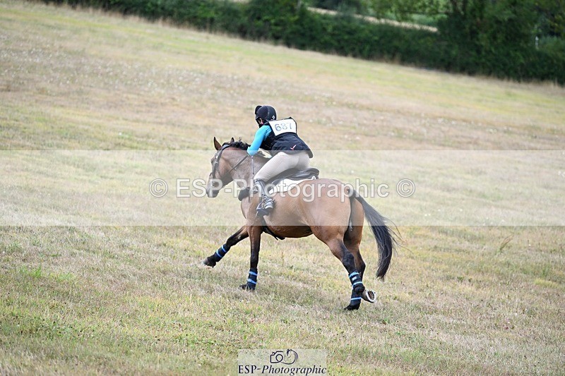 250803A-155623-16437 - O-687-Christina.Wiederkehr-KILLINAS.OISIN