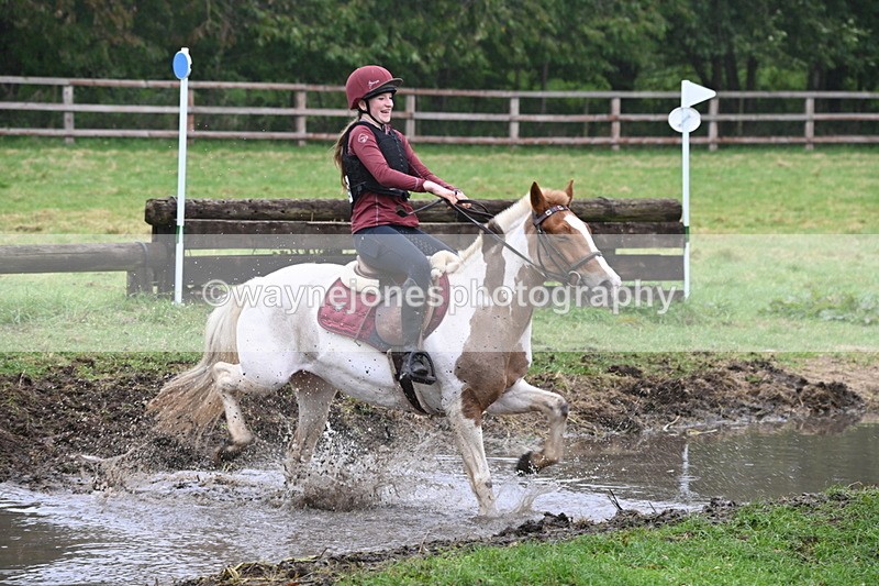 WJ6_9316 - Time at Photographer 14:46 to 14:57