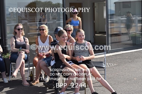 BPP_2244 - CANDIDS