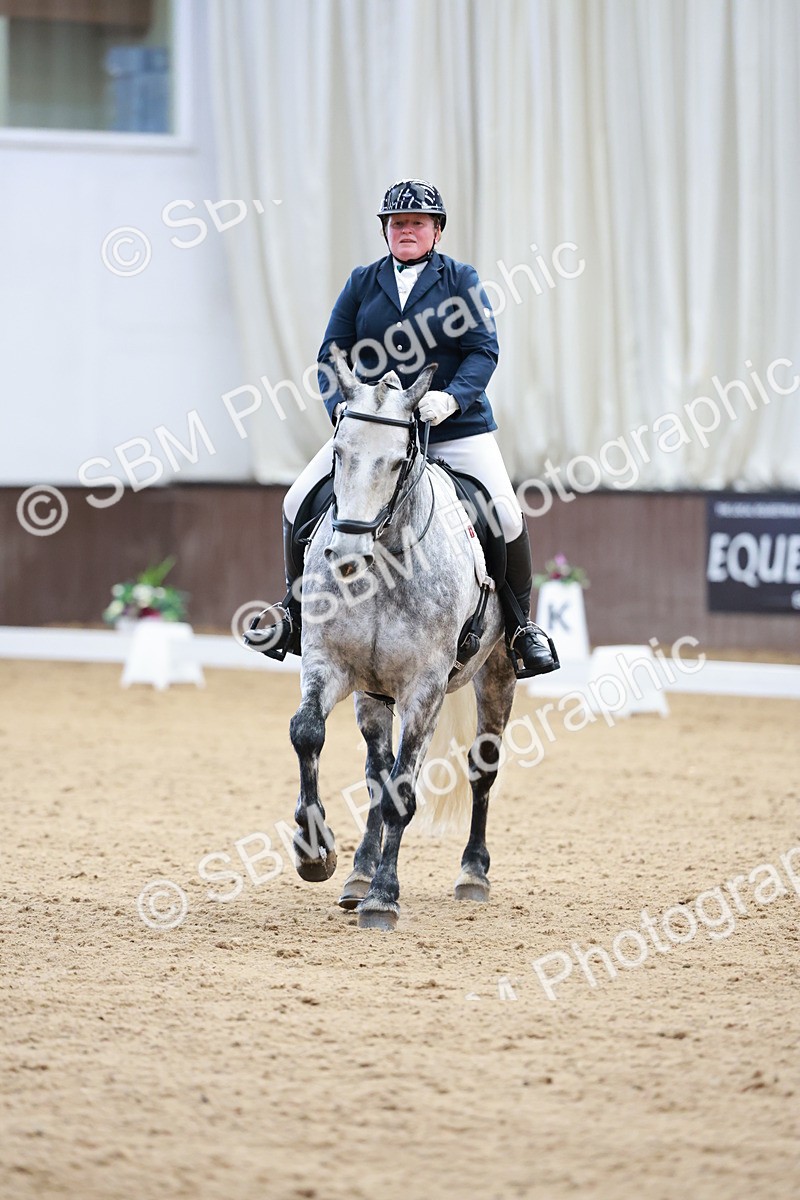 SBM_007108 - Class 6b - Novice 6 - 8.56-9.24