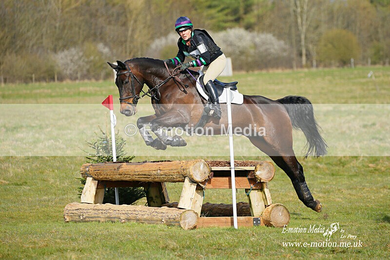 BE 110421 014a - Equestrian