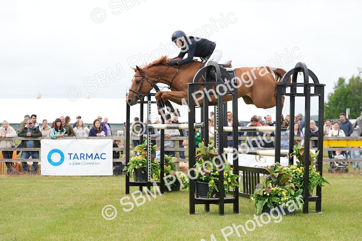 SBM_06632 - Class 202 - National 1.40m Open