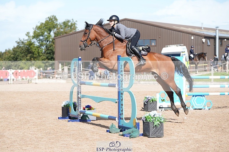 250913-111004-06336 - Cls 14 Snr Newcomers