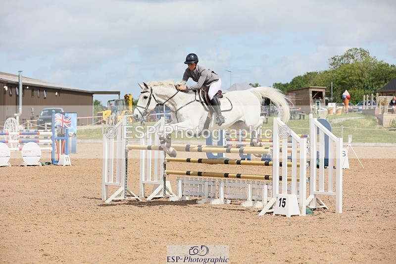 250525-113222-07875 - Cla 27 A&B 1.05 & 1.10m Snr Gran Prix