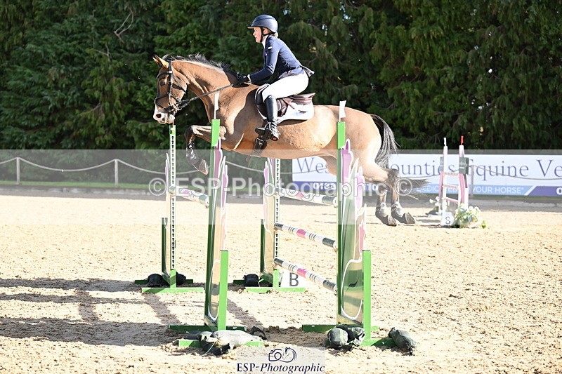 251024A-120405-10221 - C-226-Kate.Rowe