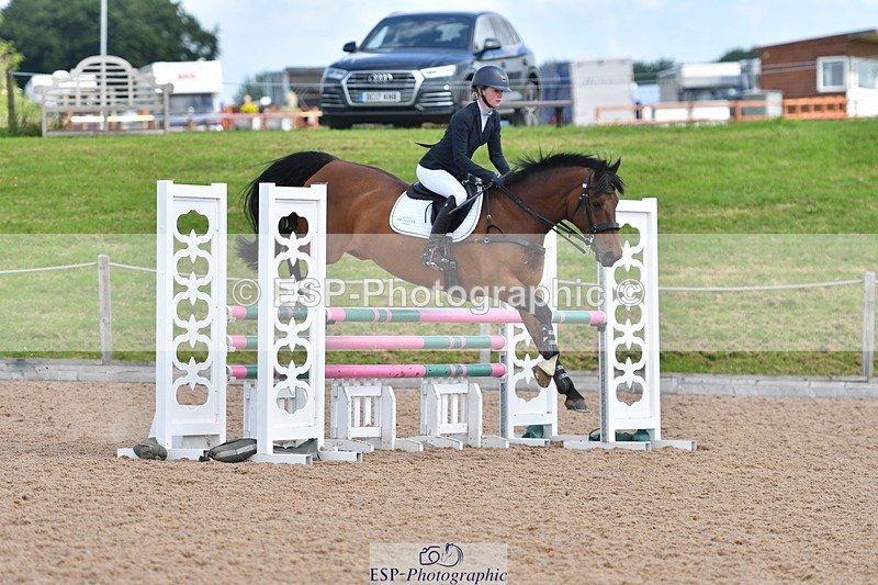 240609A-111024-04439 - Cls 17 Snr 1.05m Open