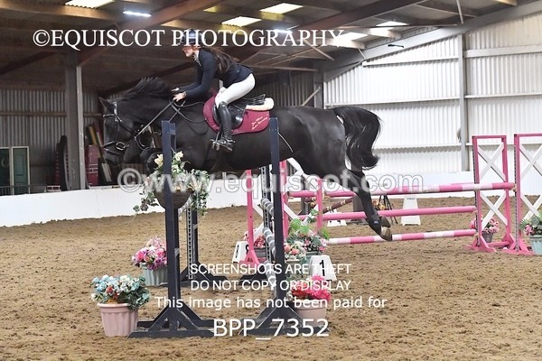 BPP_7352 - CLASS 8 Senior Newcomers/ 1.10m Open