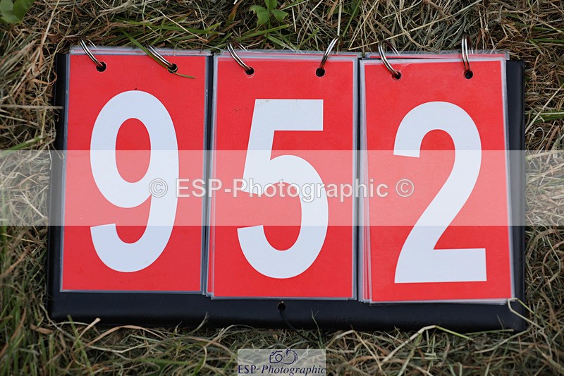 240825X-171014-37874 - 80cm XC 16.30 to 17.30