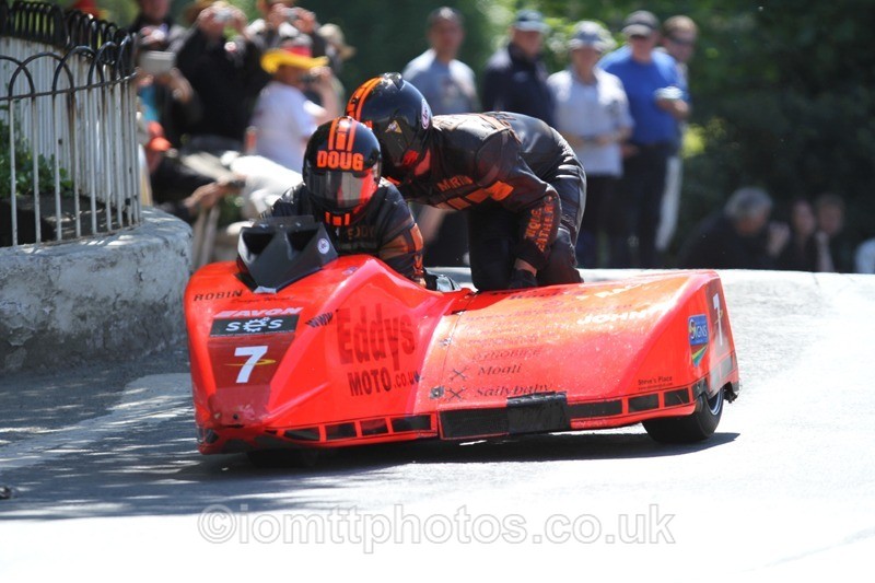 IMG_2550 - Sidecar Race 2 - TT 2013