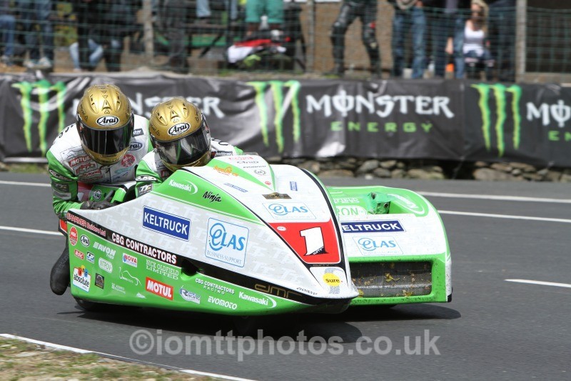Dave Molyneux / Patrick Farrance DMR / DMR - Sure Sidecar Race 1