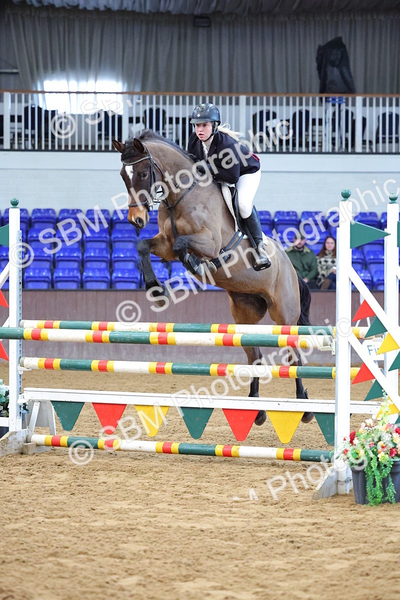 SBM_003117 - Class 15 - Senior Newcomers 1.10m