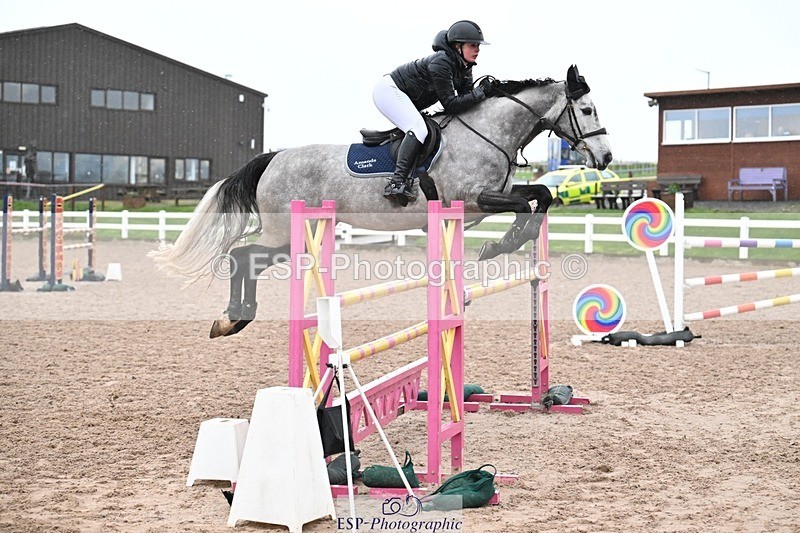 260218-134032-00702 - Cls 4 Newcomers and 1.10m Open