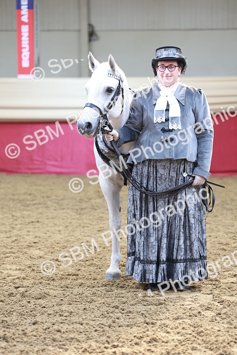 SBM_12108 - Class 103 - IH Costume