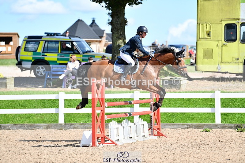 240913A-141442-04673 - Cls 24 1.05m Amateur Qualifier