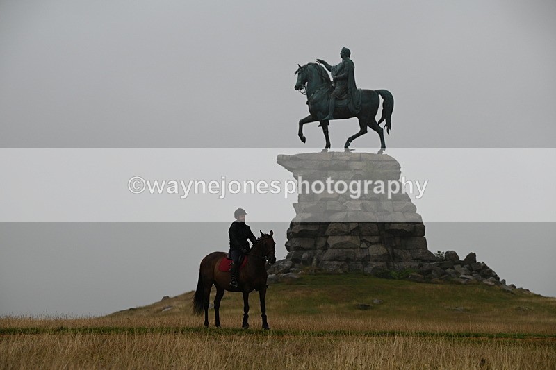DSC_1170 - Time at Statue 11:54 to 12:12