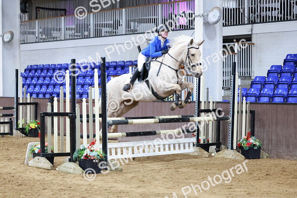 SBM_007118 - Class 23 - Bliss of London Novice Winter Championship Qualifier 90cm