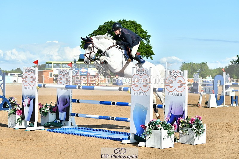 230720A-091410-01619 - Cls 1, 2 Star Small 1.30m