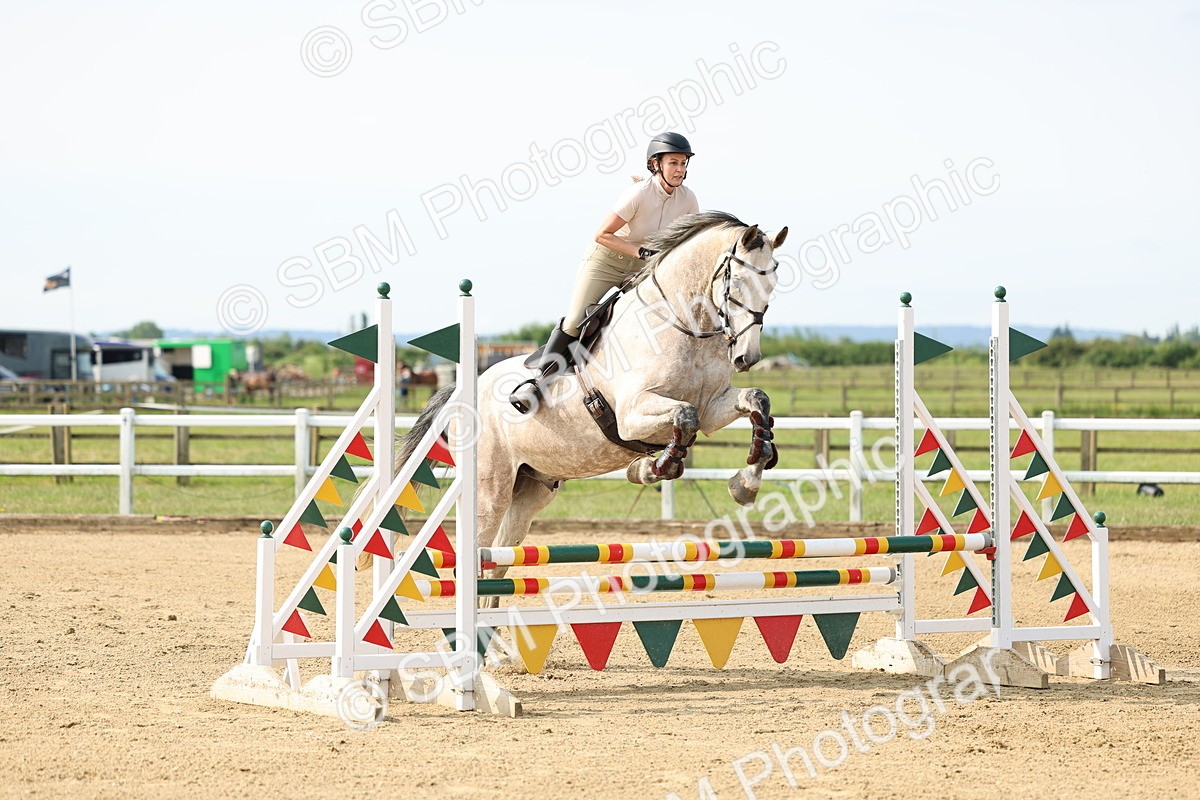 SBM_003928 - Class 15 - Clear Round