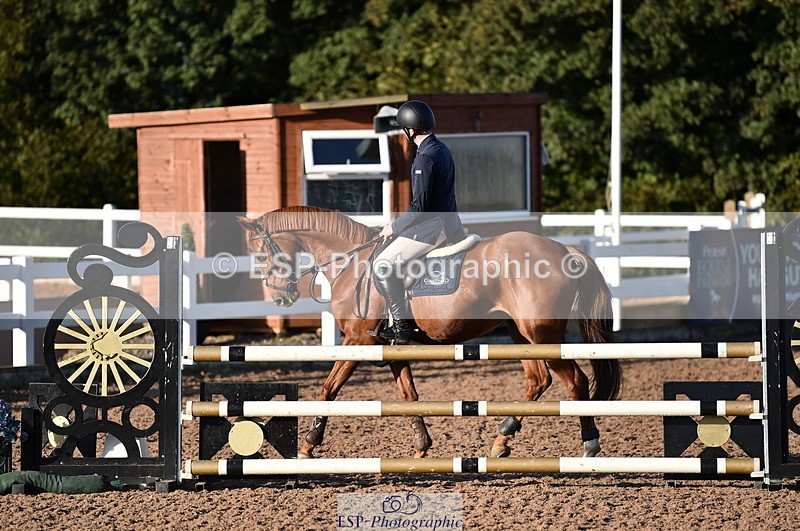 231015A-091118-06635 - Cls 22 British Novice & 90cm Open