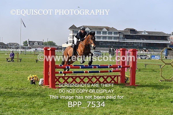 BPP_7534 - CLASS 6 Nisbets Fresh From The Farm & The Golf Inn 1.00m Amateur Championship