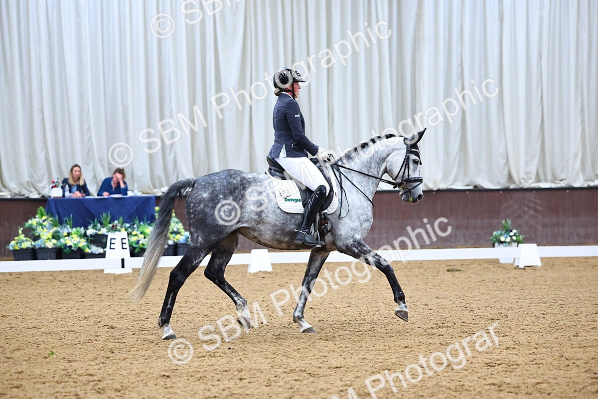 SBM_008536 - Class 8 - AM6 - 17.20-18.08