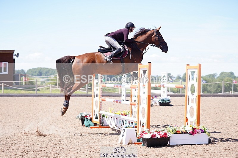 240728A-133458-09236 - Cls 26 NAF Silver Jump Off and Presentations