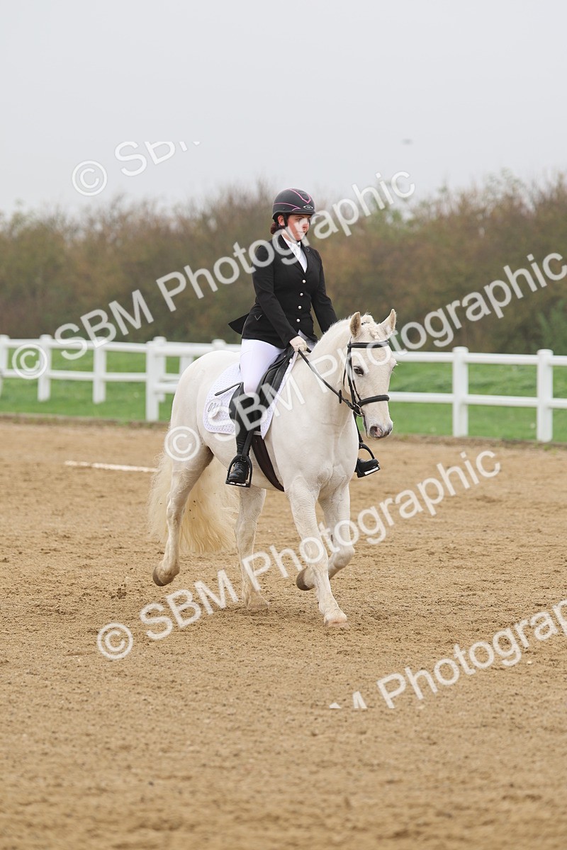 SBM_002047 - Class 5 - Novice 27