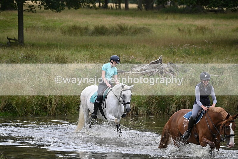 WJ7_3028 - Time at Water 11:37 to 12:13