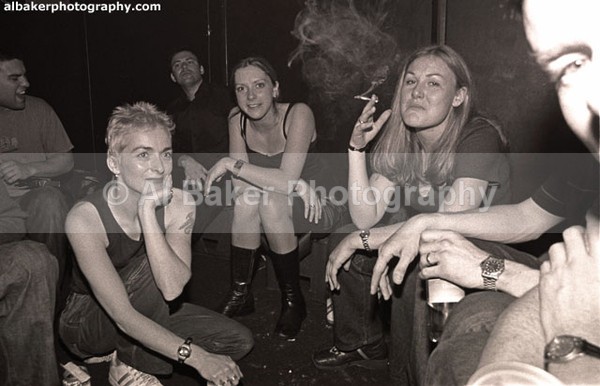 19 - Friends-&-Family @ the-roadhouse 16.12.00