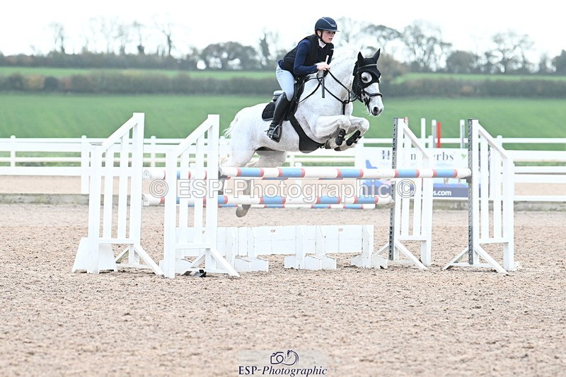 231118A-140614-03276 - Cls 9 Foxhunter & 1.10m Open