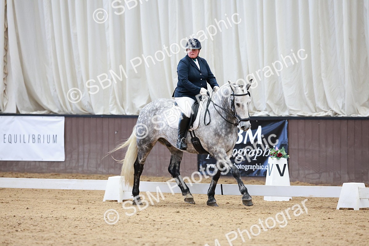 SBM_007096 - Class 6b - Novice 6 - 8.56-9.24