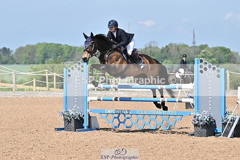 240509A-111135-01065 - Cls 9 Snr 1.20m Open