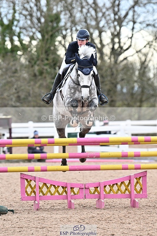 250112-145256-01751 - Cls 21 Foxhunter and 1.20m Open