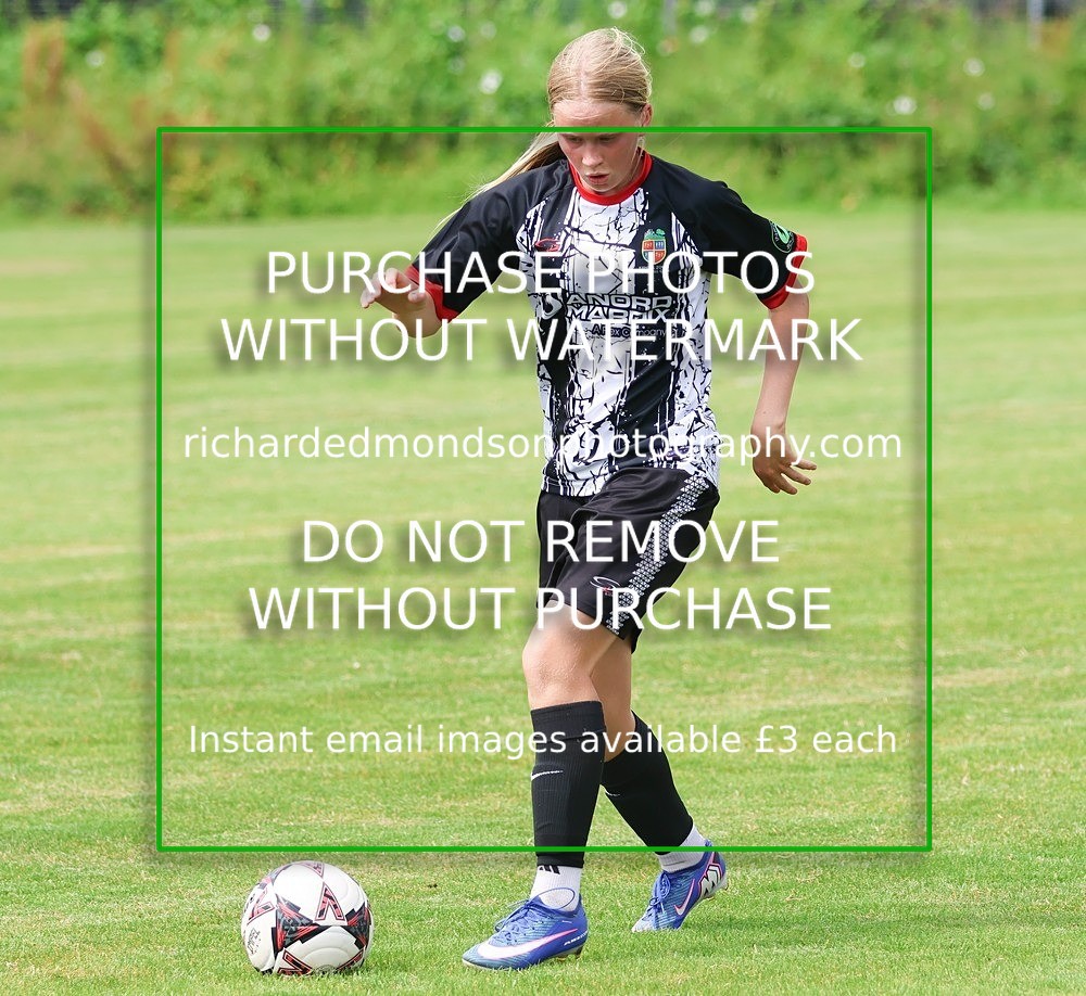 533A9801 - Kendal Town Ladies U18