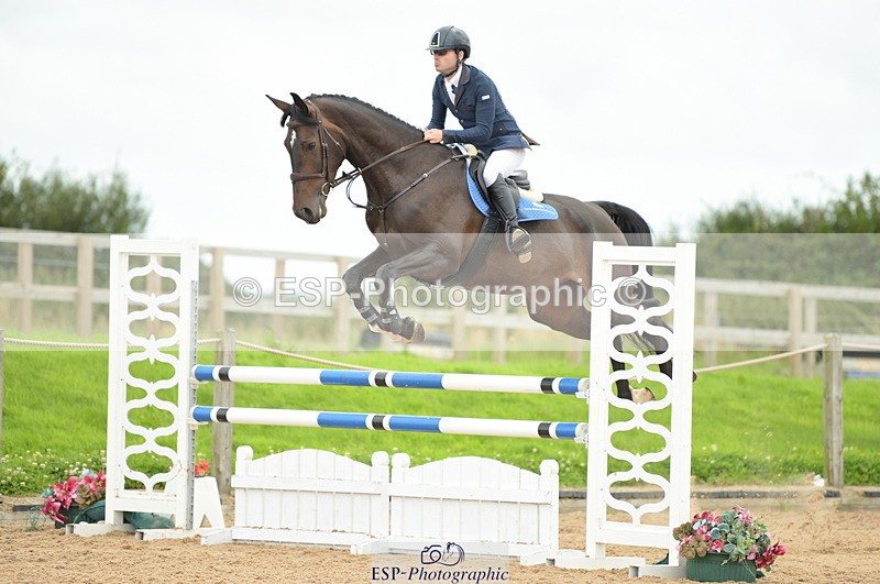 230813A-131710-13212 - Cls 49 Chard Eq 5yr Old Championship