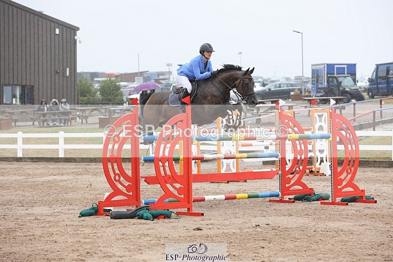 250717-142246-05938 - Cls 1, 3 Star Small Tour Start to Break