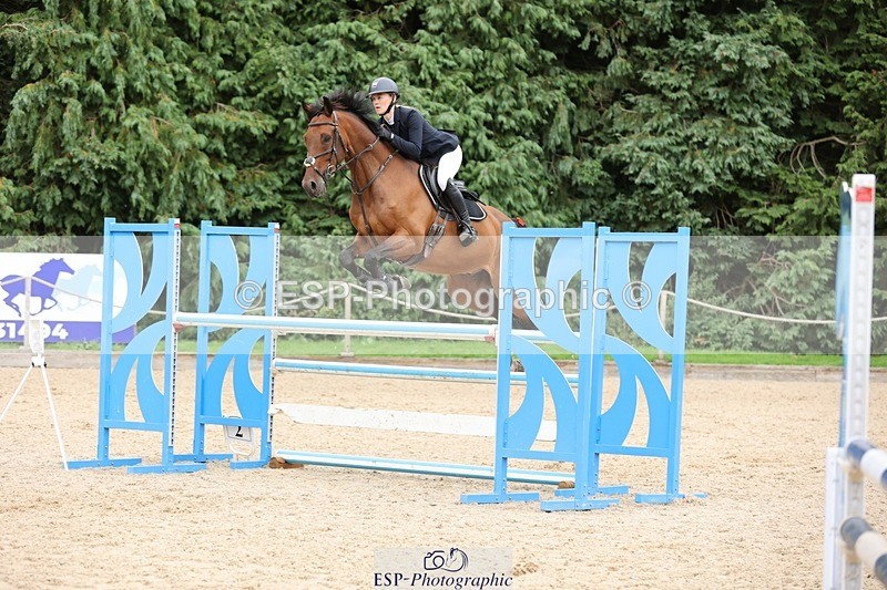 240817-155749-02425 - 06A Snr Fox 1.20m open