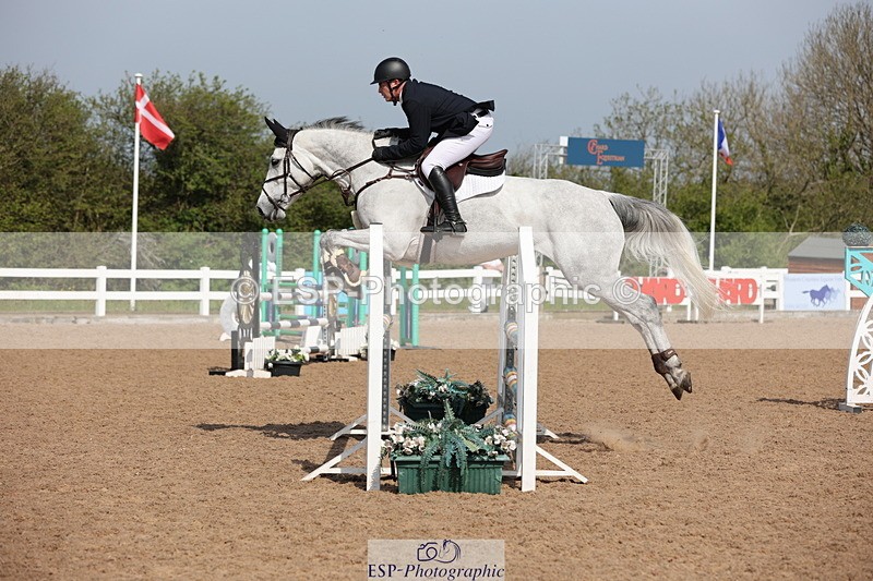 240510A-101923-05679 - Cls 14 Discovery and 1m Open