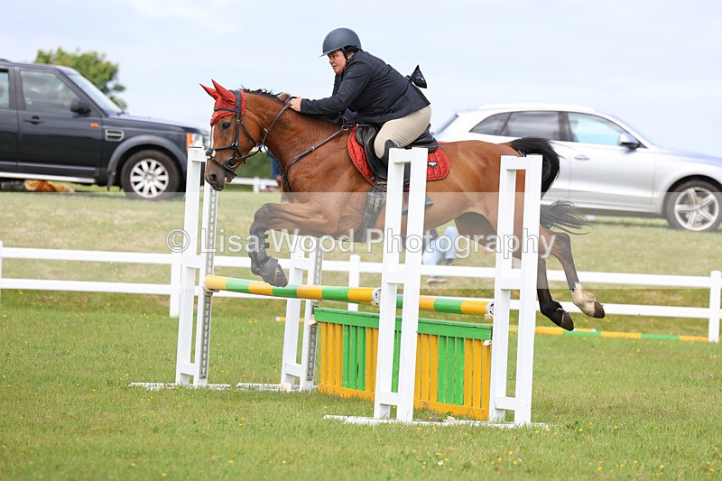 3E7A7498 - Class 13: Senior British Novice/90cm open