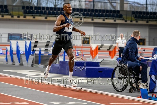 StudInd-914746 - Track Male Set One