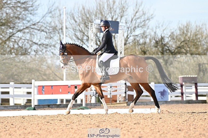 240324A-160910-04766 - Novice 28, 15.33 to 16.15