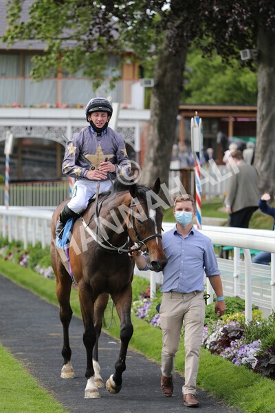 yr11062021r6-27 - Race 6 4.35pm Irish Thoroughbred Marketing Stakes