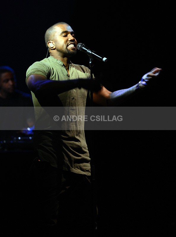 Kanye West - Later With Jools