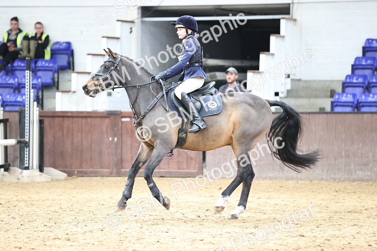 SBM_001577 - Class 5 - Henlow Veterinary Hospital 70cm