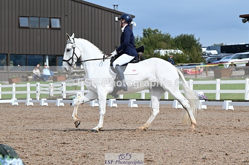 250907-131402-10028 - 071-Emma.ChapmanRoyal.Achiever