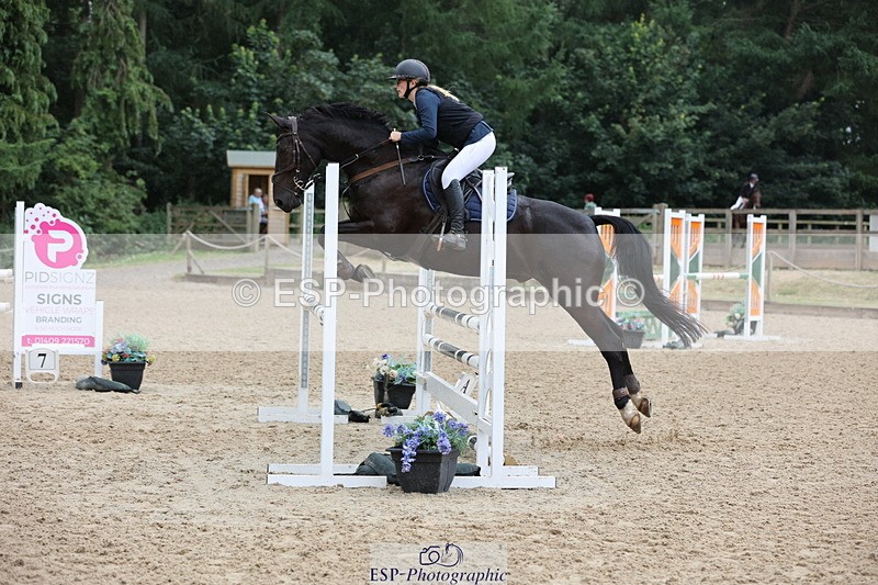 250705A-171720-16420 - Cls 37 1.05m Amateur Quali