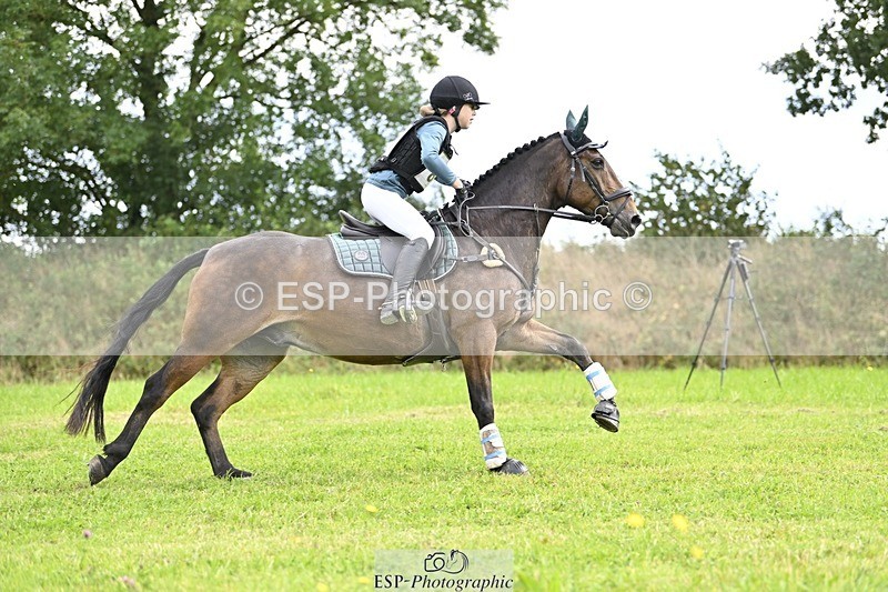 240831A-122717-01911 - 085-Jessica.Meyer-LACKAGHMORE.VANDANGO